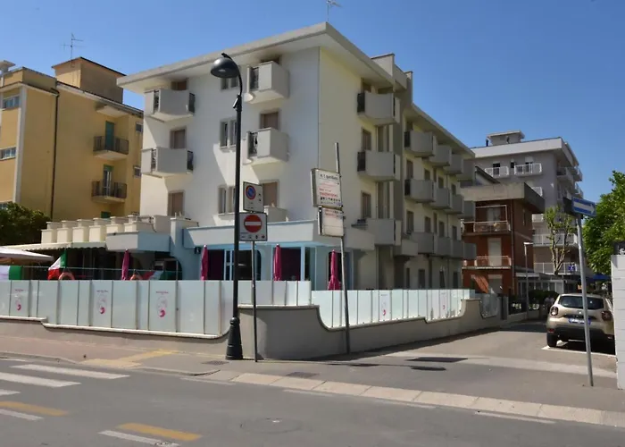 Hotel Mont Blanc Bellaria-Igea Marina